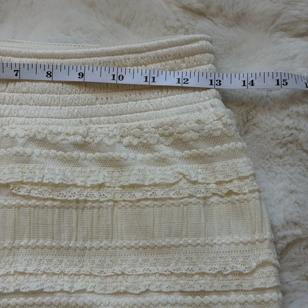 La Peche High-Rise Stretch Cream Lace Shorts - Romantic Lined Elastic Waist